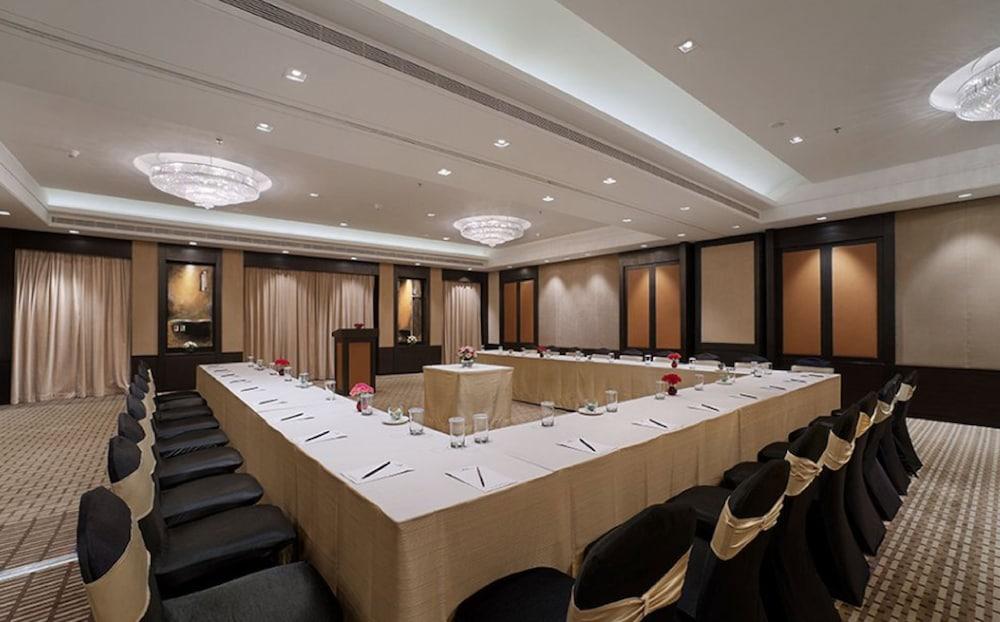 St. Mark'S Hotel Μπανγκαλόρ Εξωτερικό φωτογραφία