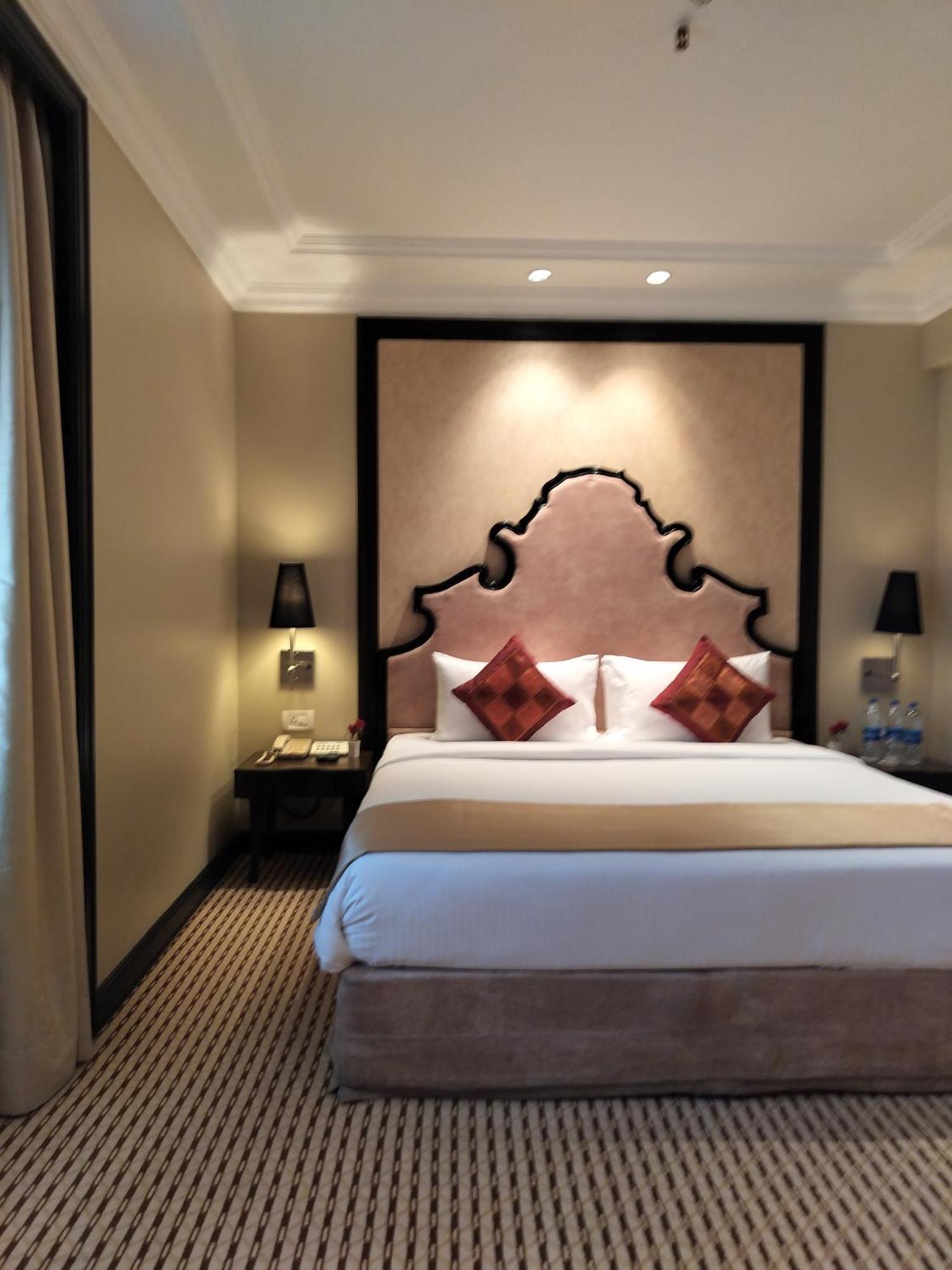 St. Mark'S Hotel Μπανγκαλόρ Εξωτερικό φωτογραφία
