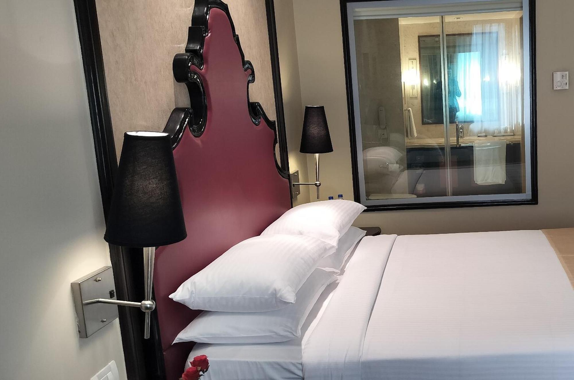 St. Mark'S Hotel Μπανγκαλόρ Εξωτερικό φωτογραφία